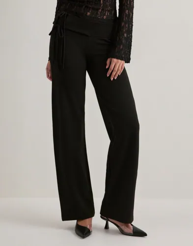 Nelly - Sort - Keep It Up Tie Waist Pants