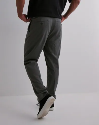 Selected Men SLH190-Reg Tapered Leroy Pleat Pant Byxor herr – bild 2