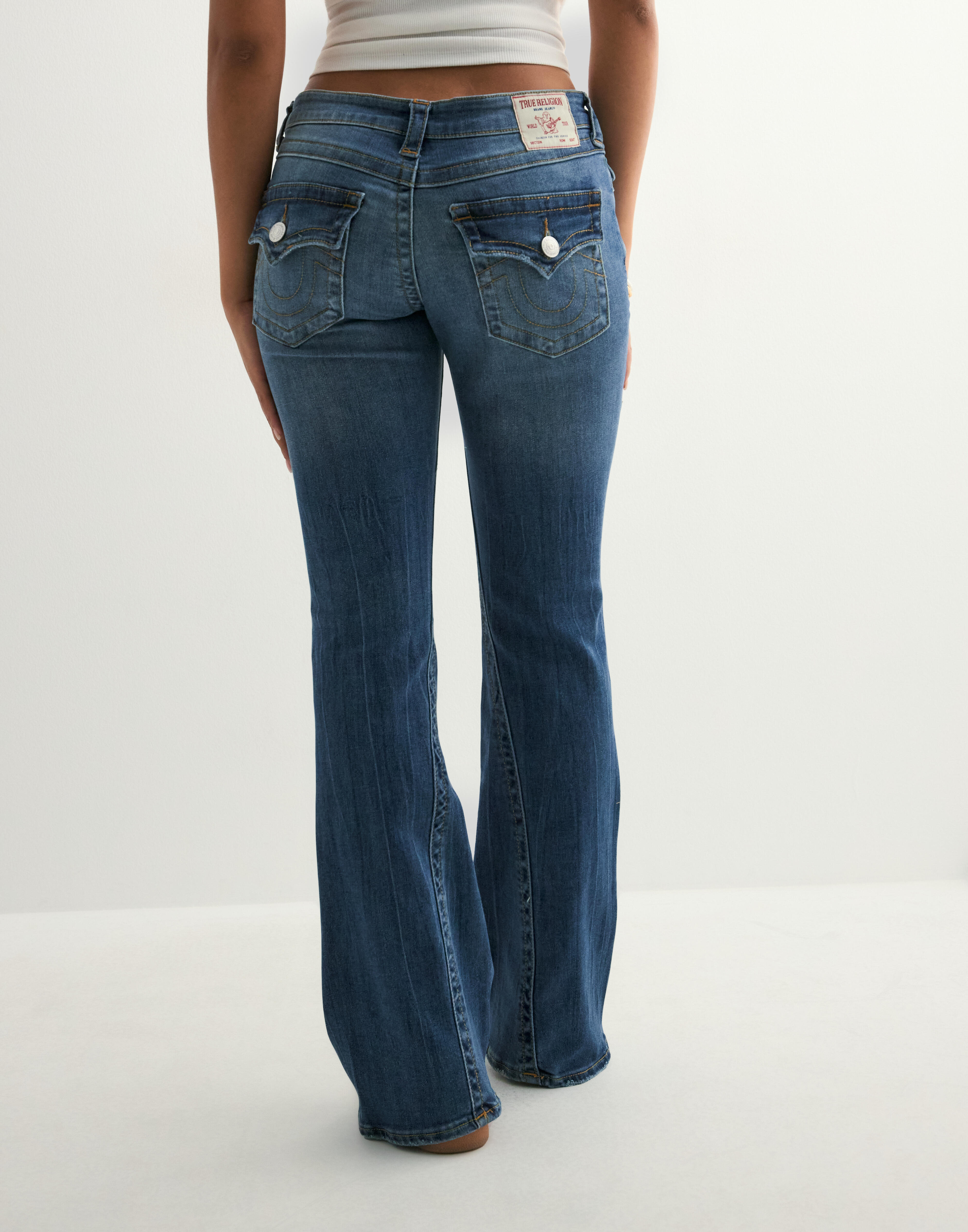 True Religion JOEY PICK STITCH FLAP フレア ジーンズ True Religion JOEY PICK STITCH FLAP フレア ジーンズ (TRUE
