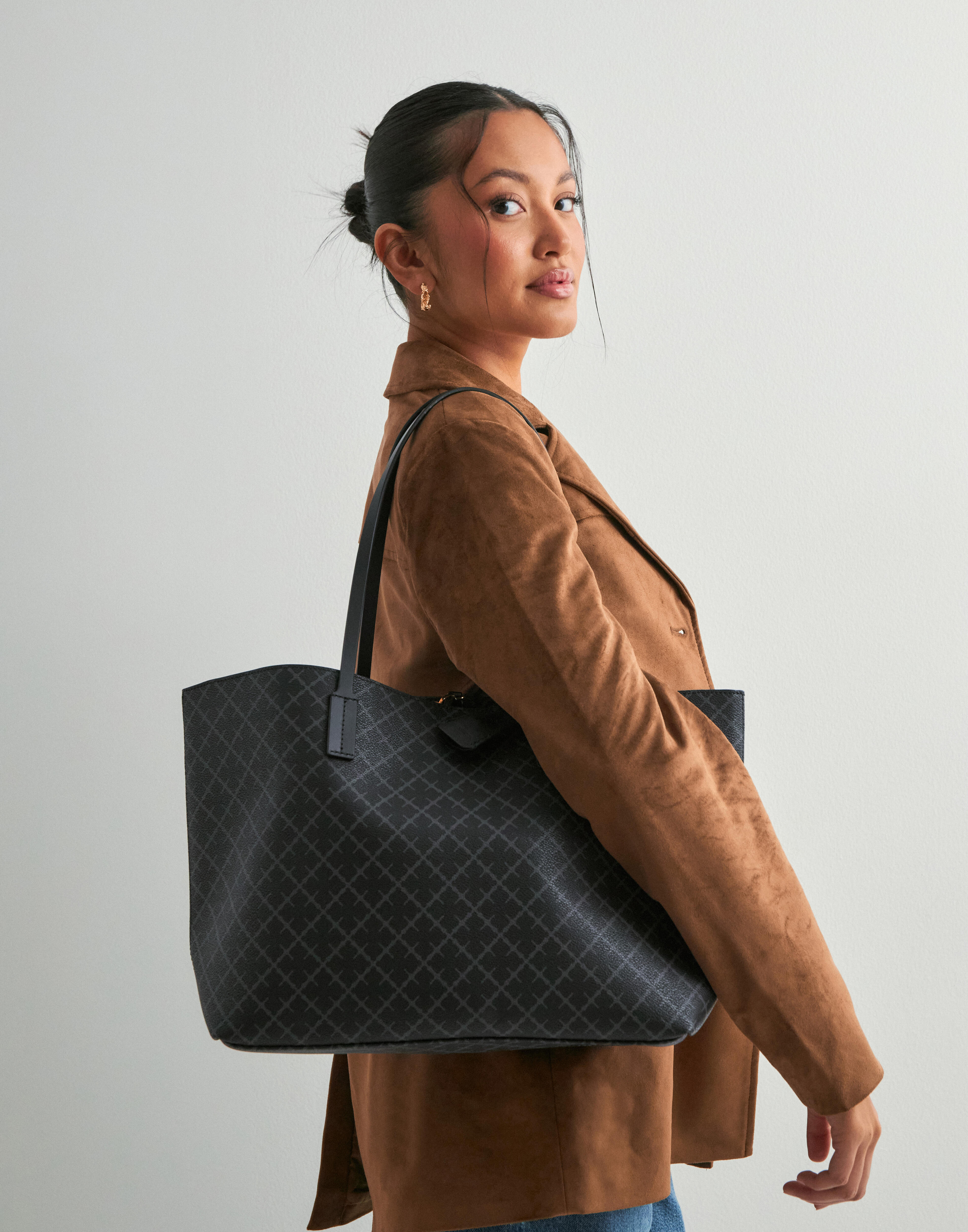 Buy By Malene Birger ABIGAIL - Charcoal | Nelly.com