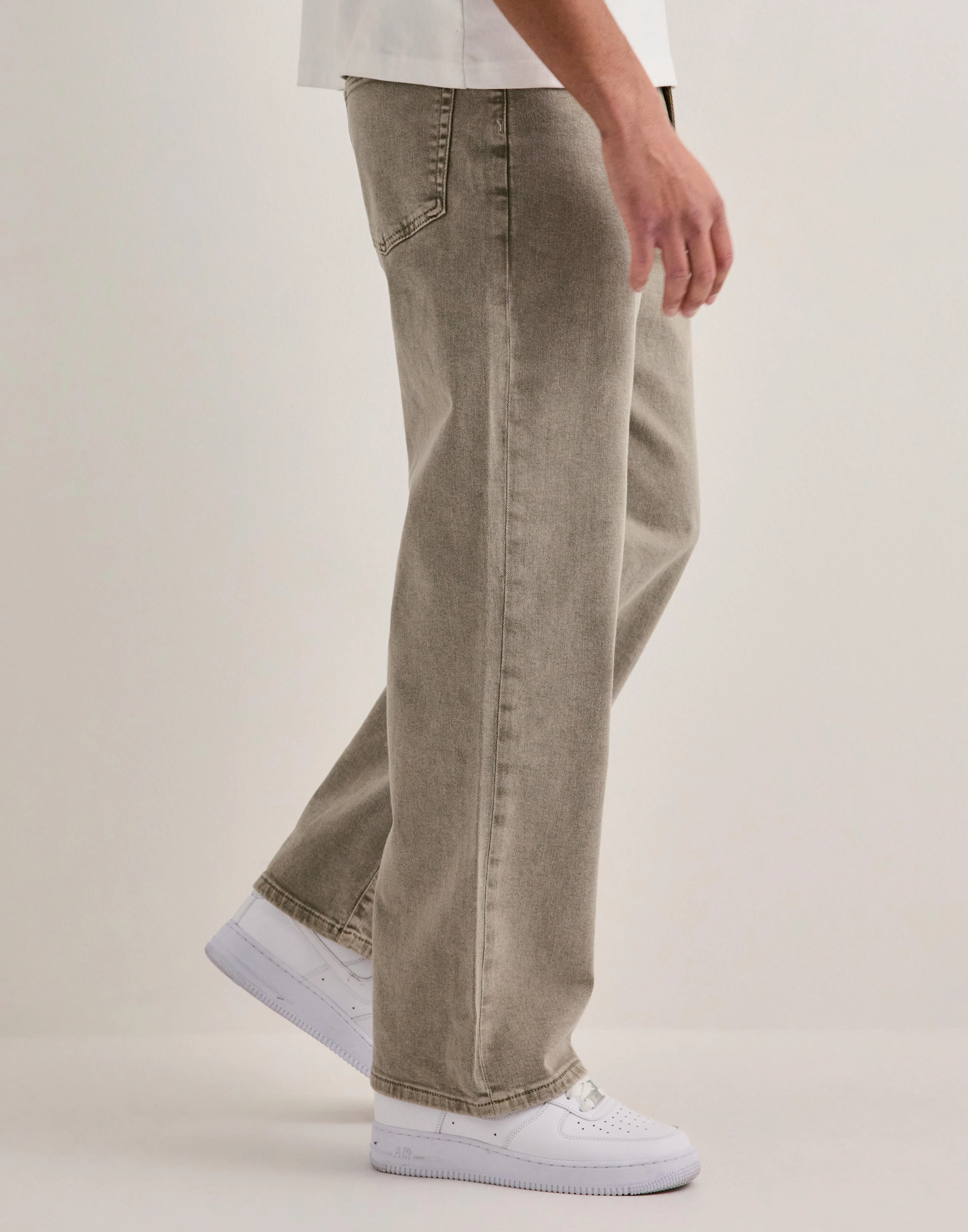 Que Sera Sera Luke Loose denim Loose fit jeans Brun