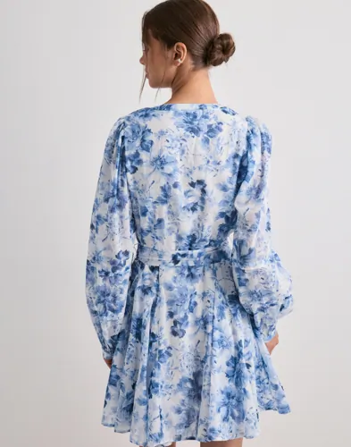 NEO NOIR Marise Print Dress korta klänningar dam – bild 3