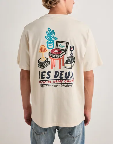 Les Deux Record T-shirt T-shirts med tryck Beige