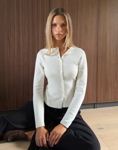 Button Knit Cardigan 2