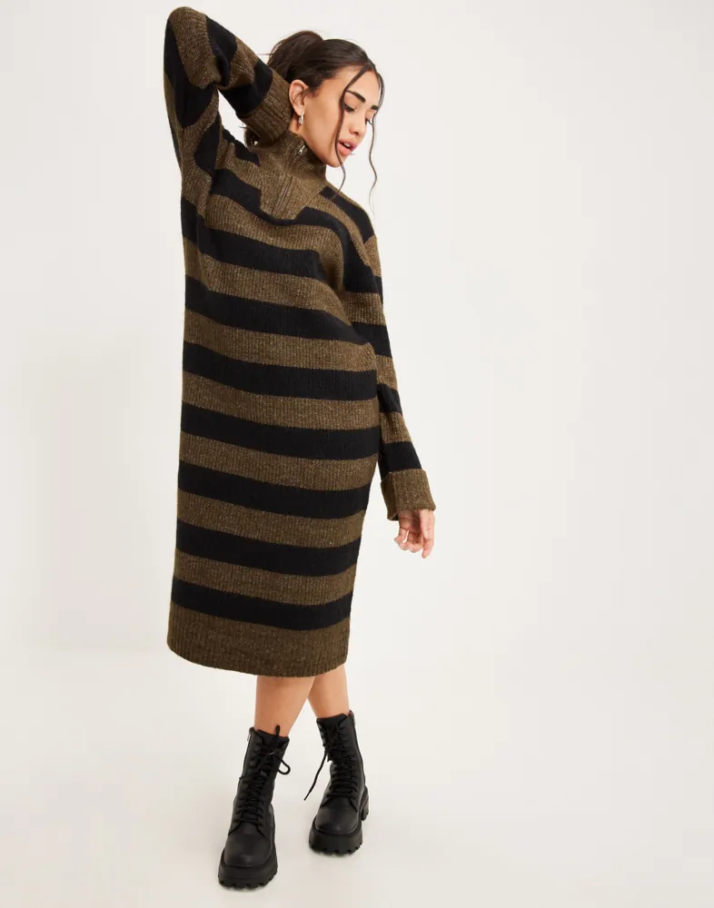 Buy OBJECT OBJMINNA L/S KNIT DRESS 122 - Dark Earth Black | Nelly.com