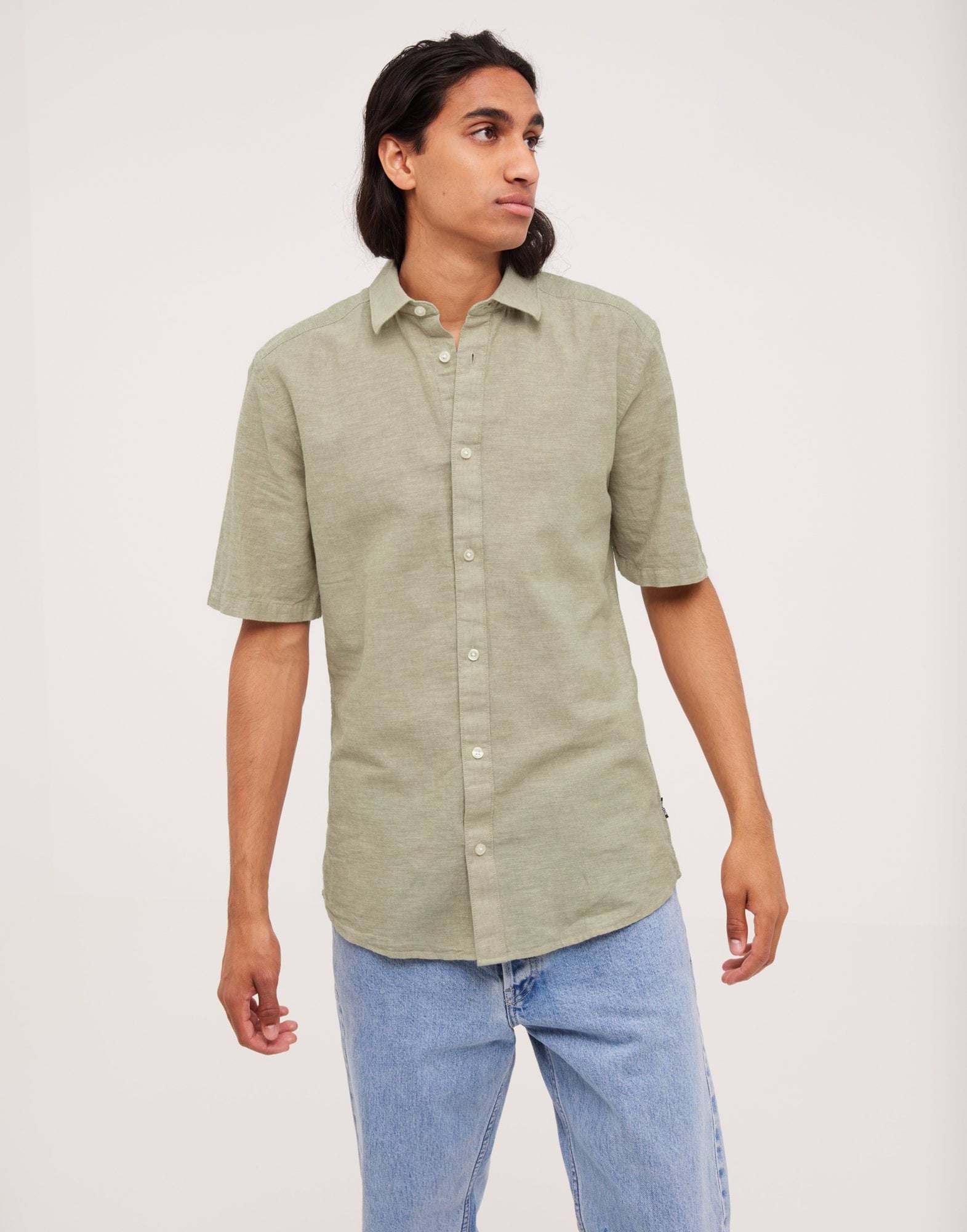 ONSCAIDEN LIFE SS SOLID LINEN SHIRT