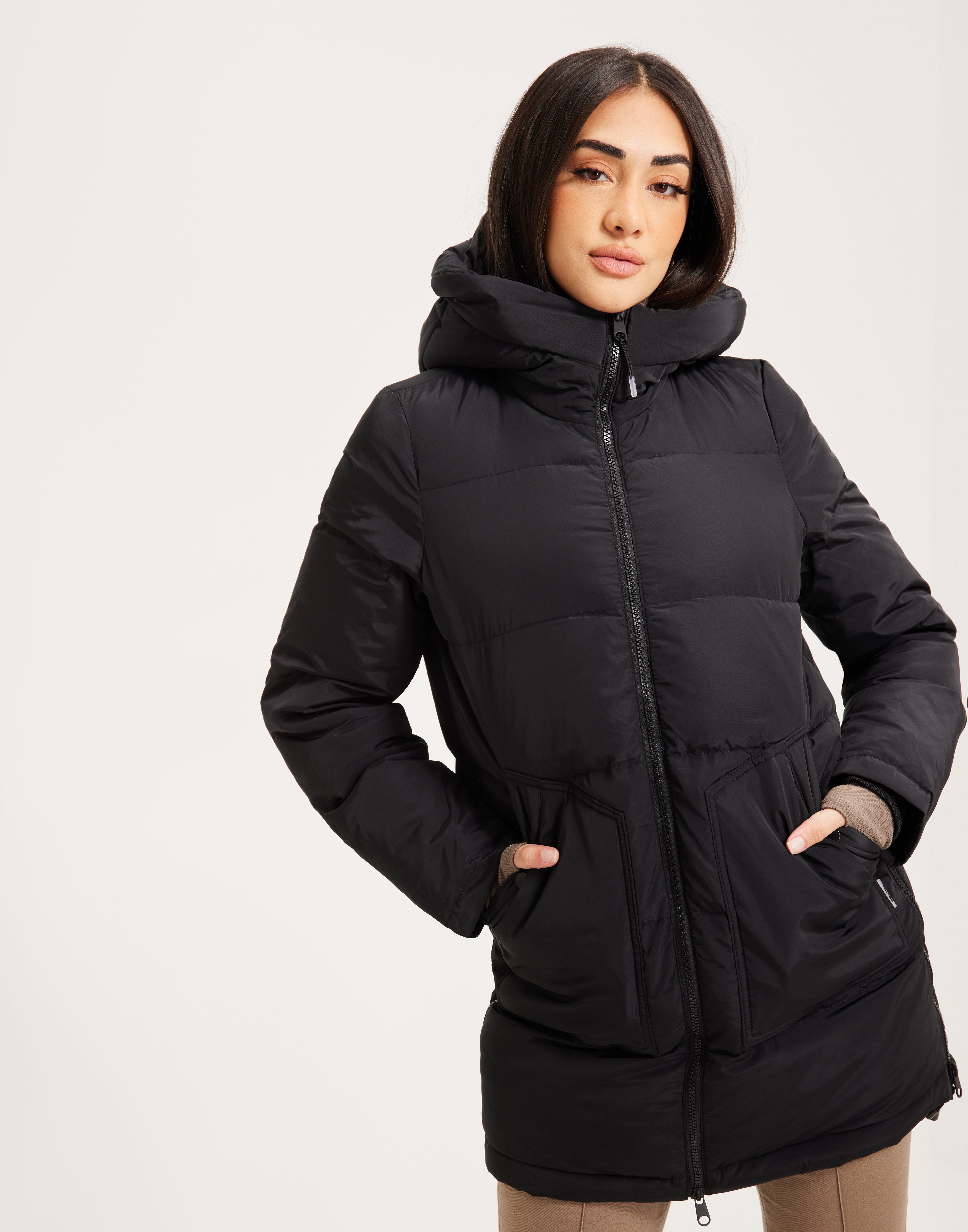 Womens Coats Vero Moda Padded Jacket With Drawstring Waist In