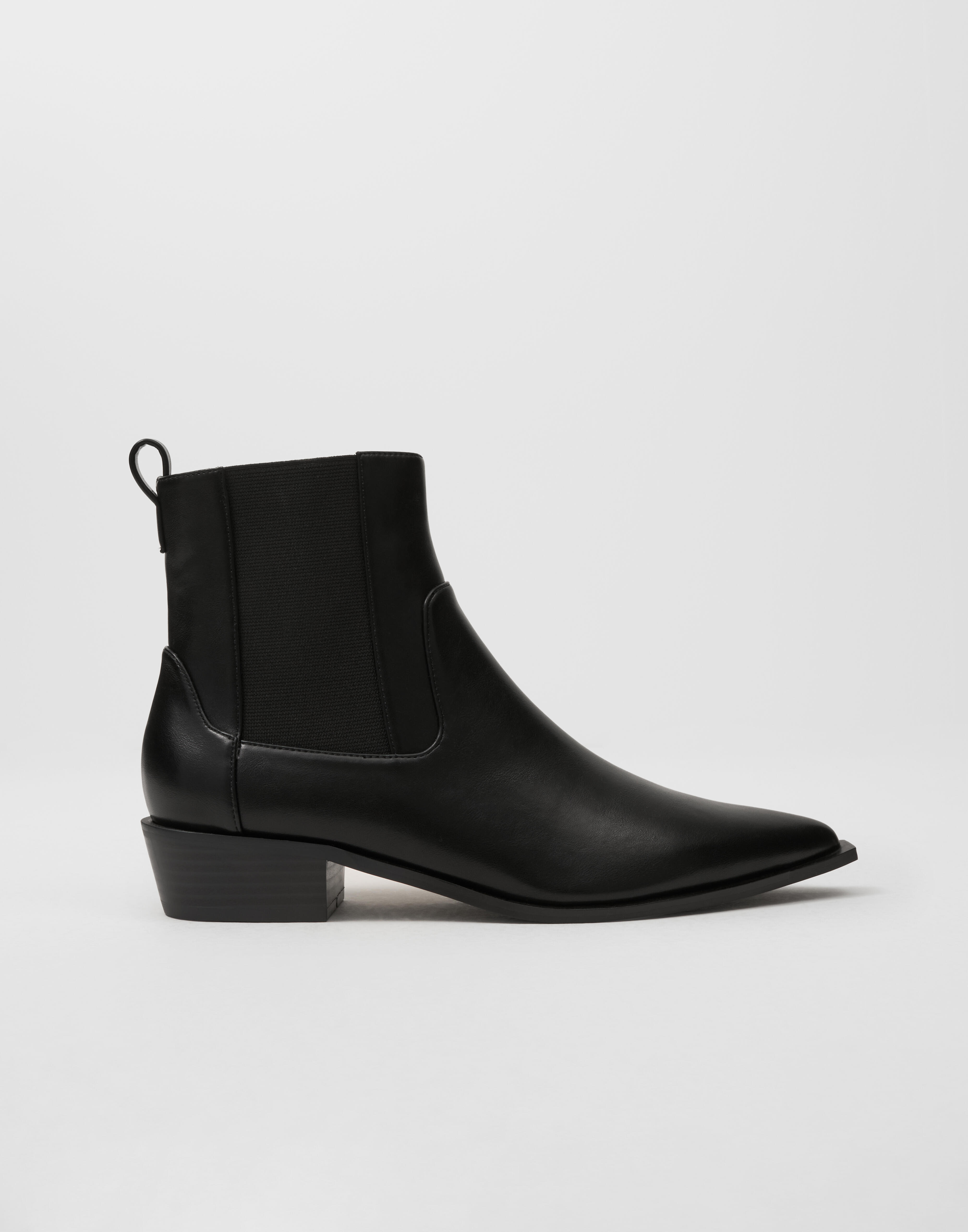 【送料&関税込】Michael Kors Asher Flat Bootie Amazon.com | Michael Kors Women's Asher Flat Bootie Chelsea