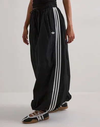 Adidas Originals - Sort - Balloon Tp