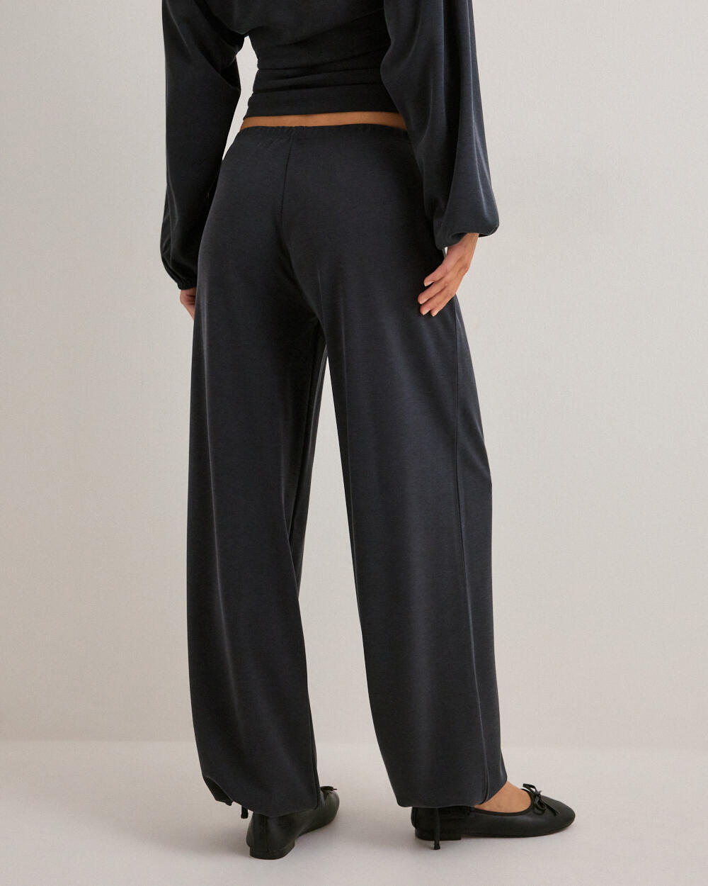 Buy Nelly Luscious Balloon Pants - Dark Grey | Nelly.com