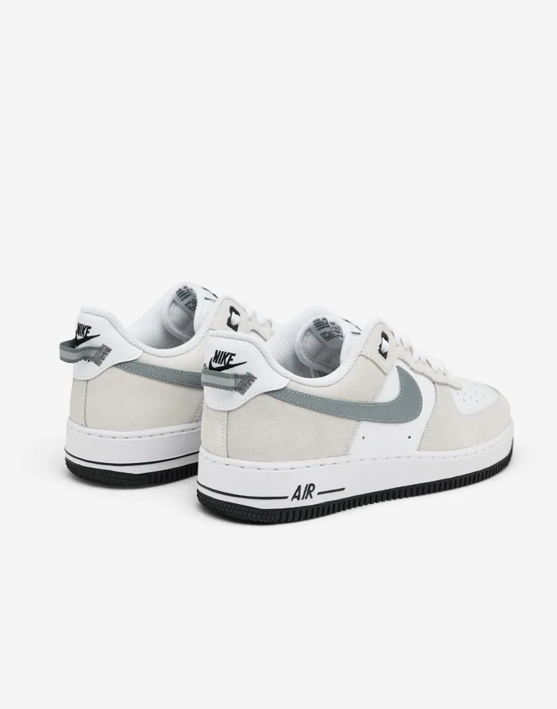 NIKE Air Force 1 '07 Lv8 Chunky sneakers herr – bild 3