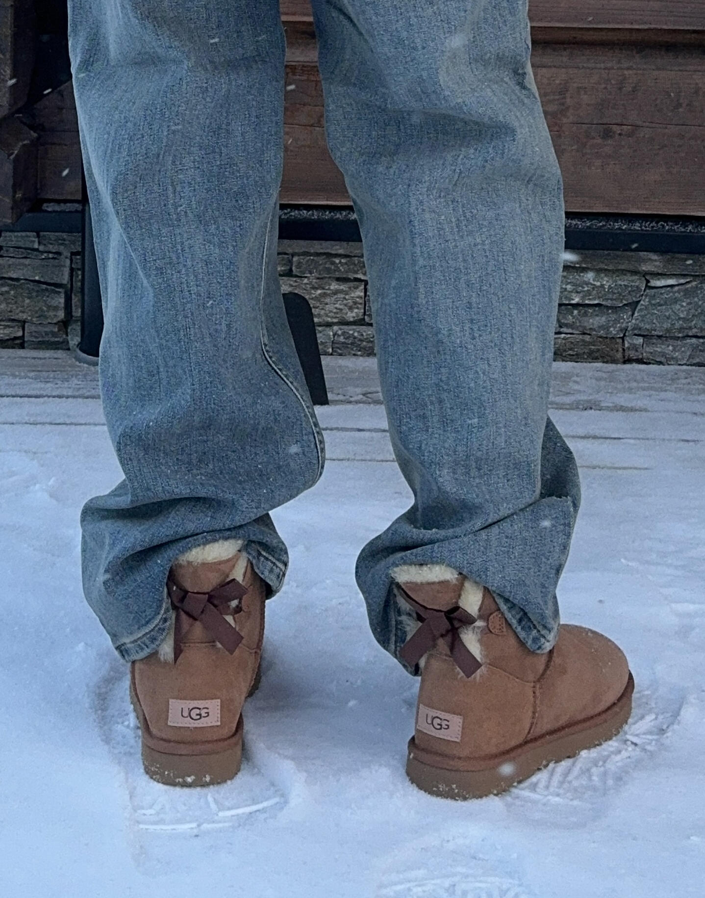 Uggs bailey bow ii chestnut top
