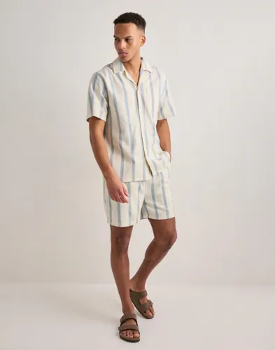 LES DEUX Lawson Stripe Shorts Shorts herr – bild 2
