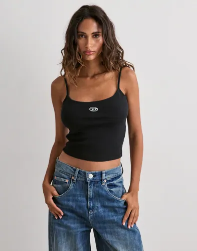 T-hupy-od Top