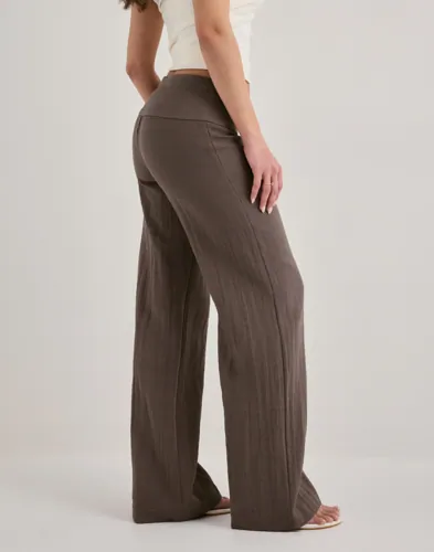 Nelly Clean Soft Flare Pants mjukisbyxor dam – bild 3