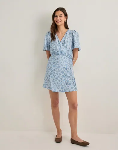 VERO MODA Vmjosie Ss Wrap Short Dress Wvn Ga omlottklänningar dam – bild 2
