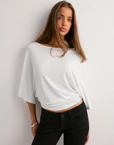 Nelly - Hvid - Perfect Poncho Top