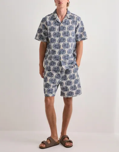 LES DEUX Dahlia Jacquard Ss Shirt Kortärmade skjortor herr – bild 3