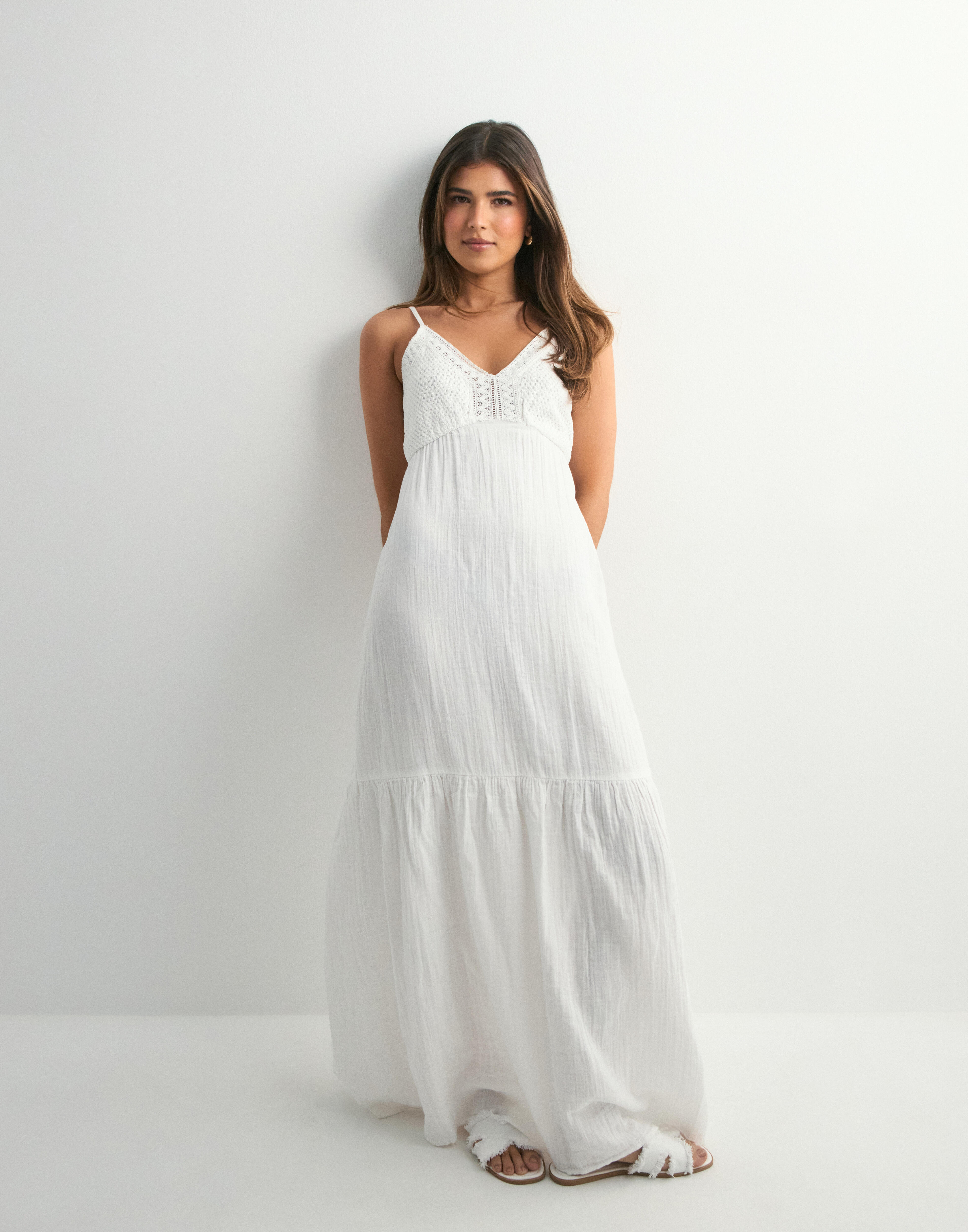 パーティードレス Piper Woven Cocktail Dress Cotton Lurex Stripe Lace Gather Sleeve Dress | Pasand by ne