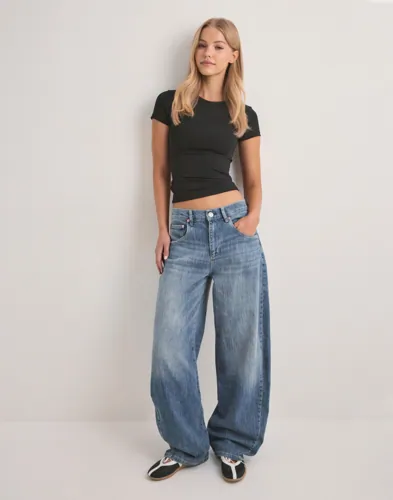 Nelly Twisted Barrel Buckle Jeans dam – bild 4