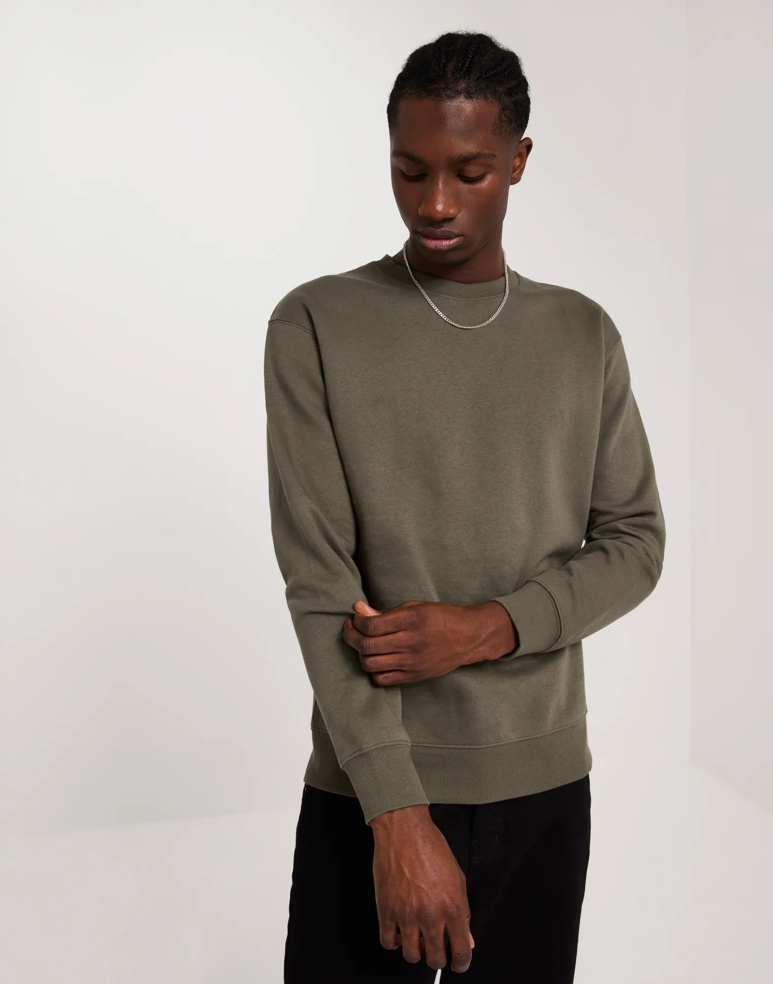 JJESTAR BASIC SWEAT CREW NECK NOOS