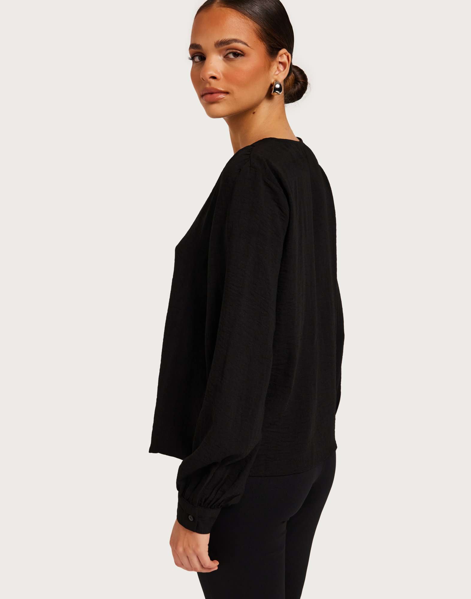 JDYDIVYA L/S V-NECK SHIRT WVN