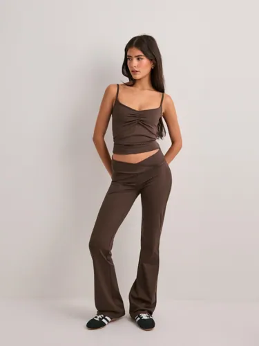 Nelly Sculpting Singlet linnen dam – bild 2