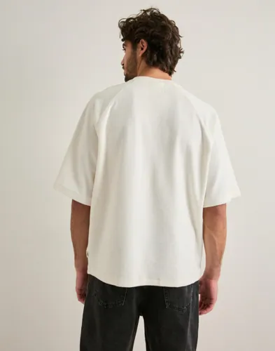 LES DEUX Sully Towel T-shirt Kortärmade t-shirts herr – bild 3
