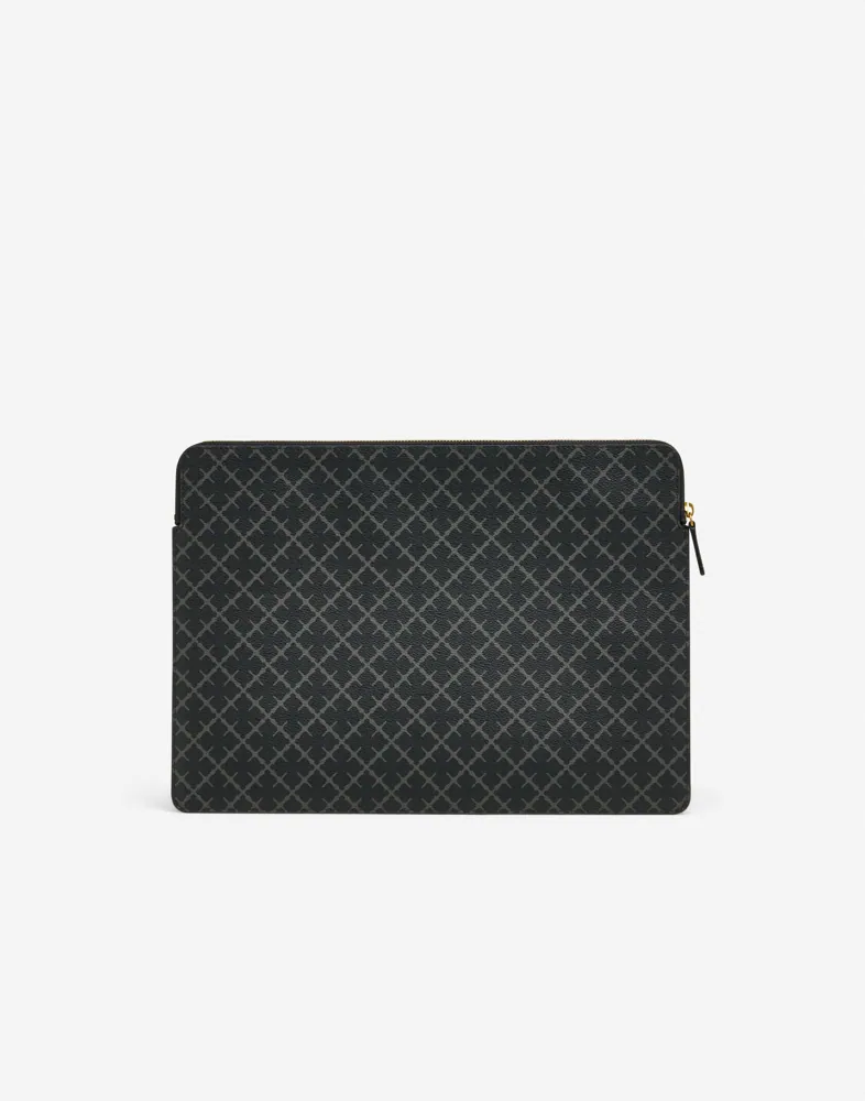 Ivys Laptop 15