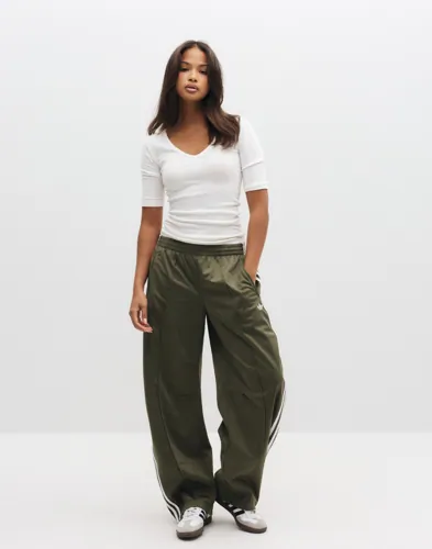 Adidas Originals Fb Barrel Tp mjukisbyxor dam – bild 2