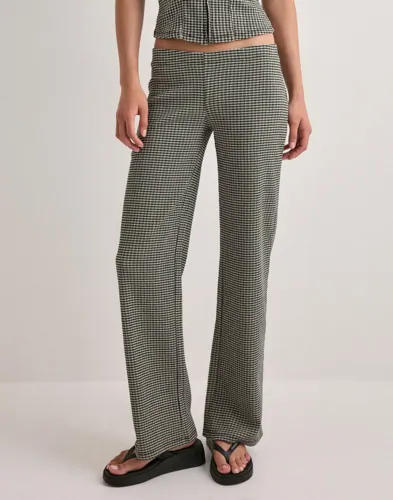 Checkered Low Waist Pants