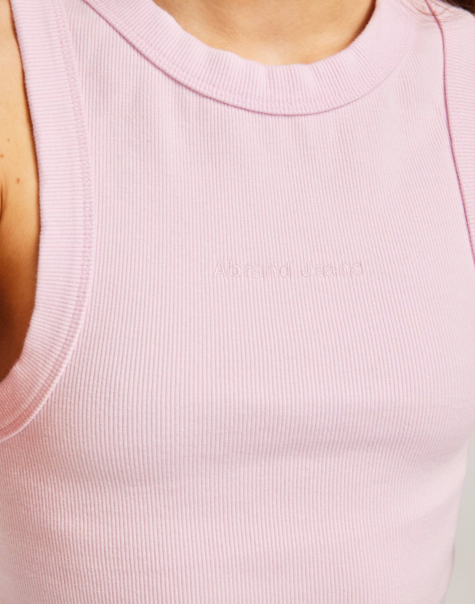 A HEATHER SINGLET