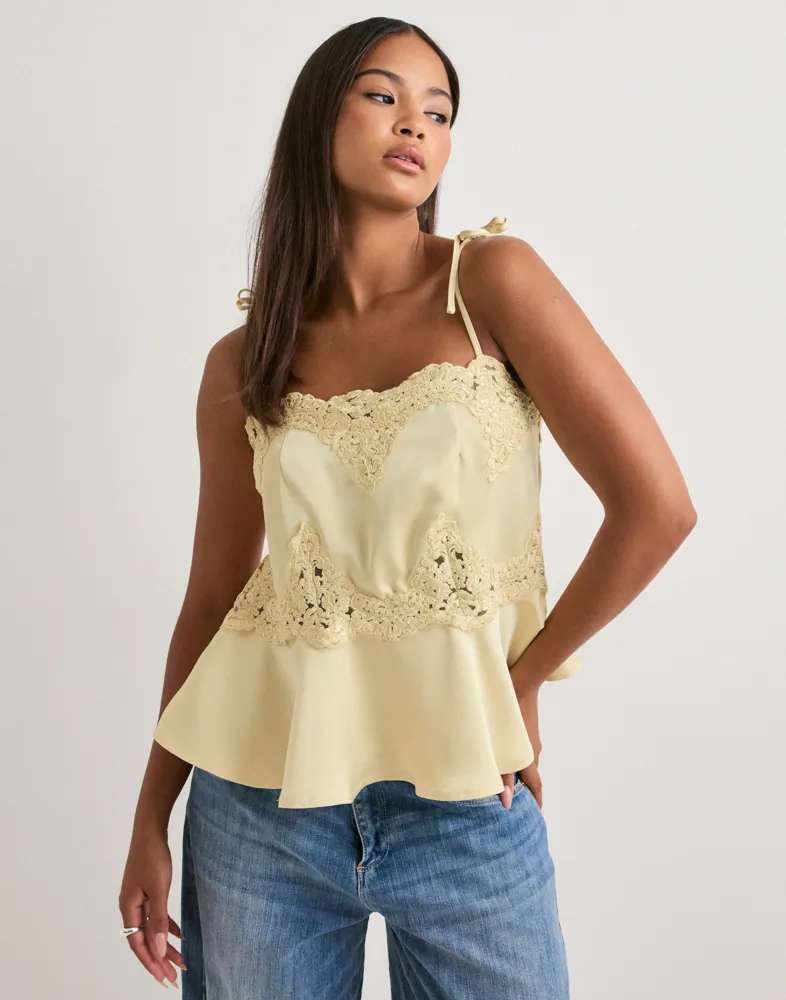 Kaela Heavy Sateen Lace Top