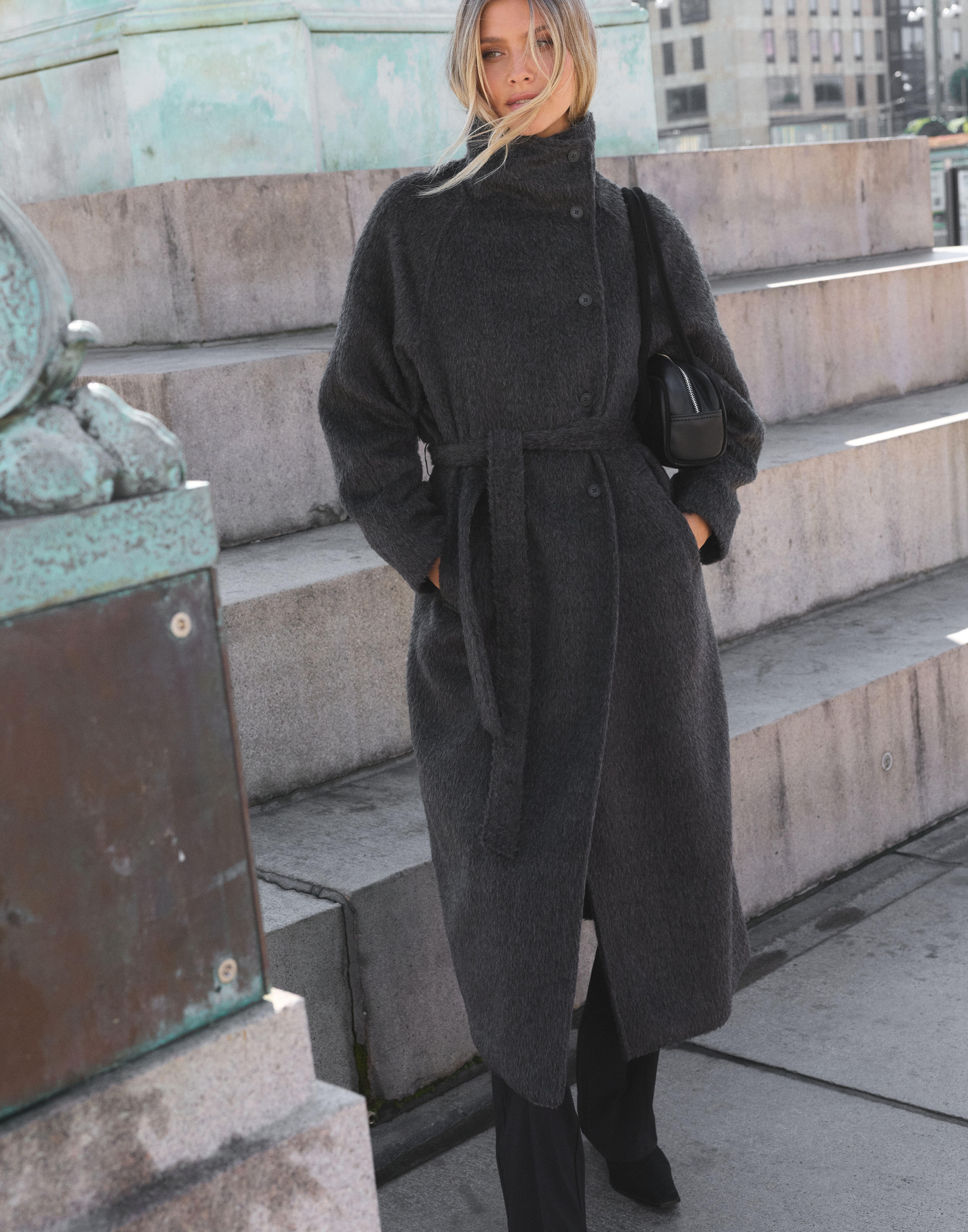 【90s】HERNO Bal-collar Belted Coat Itary製 TRENCH COAT IN DEAN in Navy Blue for Men | Herno®