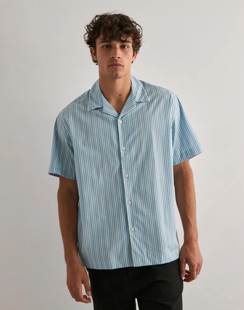 Slhrlxholger Stripe Ss Shirt Randiga skjortor