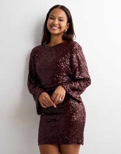 Nelly Glitter Volume Sleeve Dress festklänningar dam – bild 2
