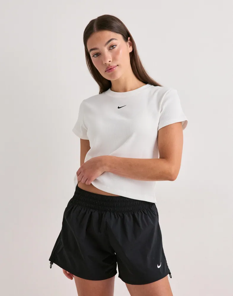 W Nk One Df Hr 5in Short A
