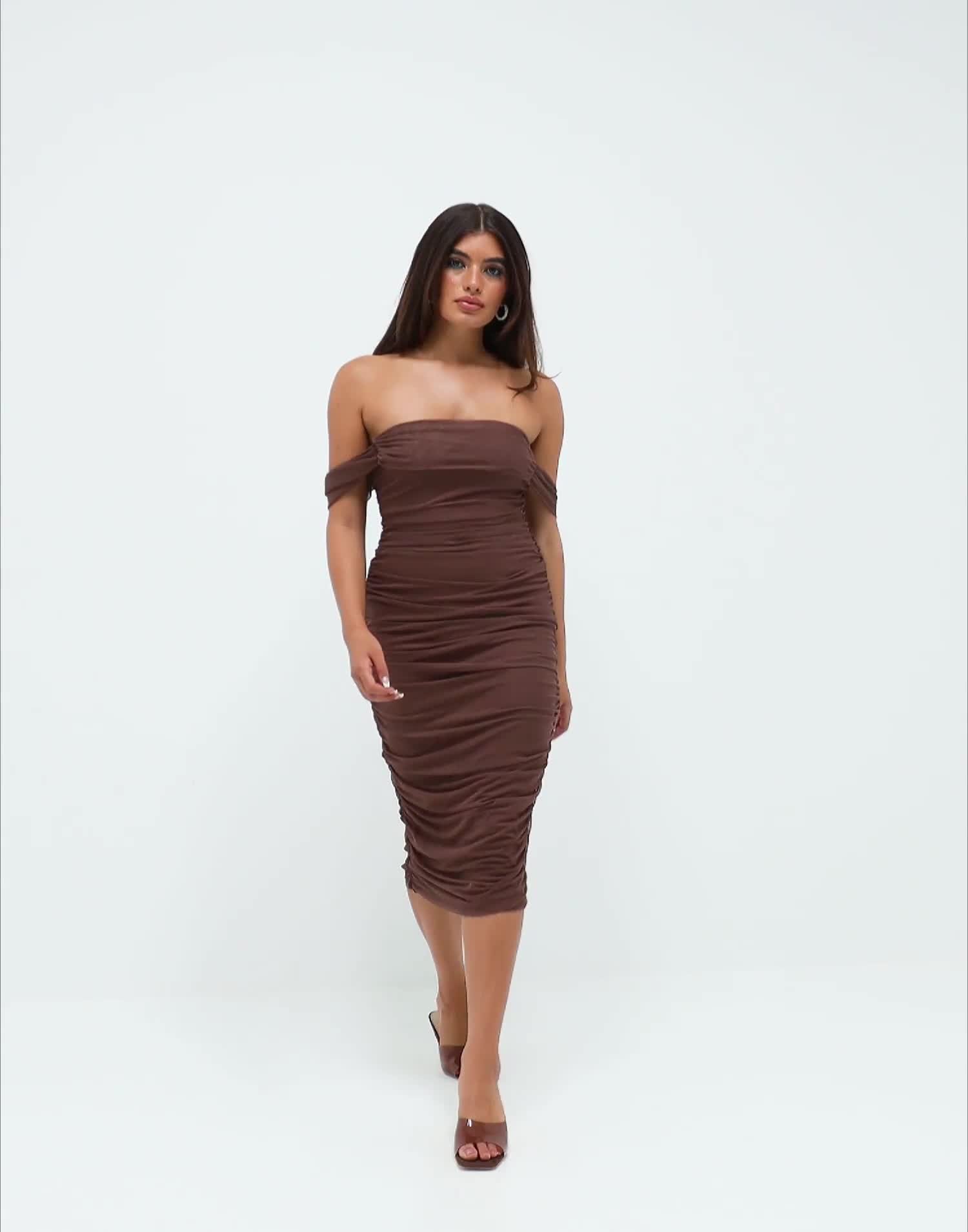 Buy Missguided MESH RUCHED BARDOT MINI DRESS - Chocolate | Nelly.com