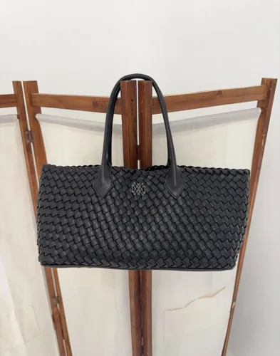 Nelly - Sort - The Basket Shopper Bag