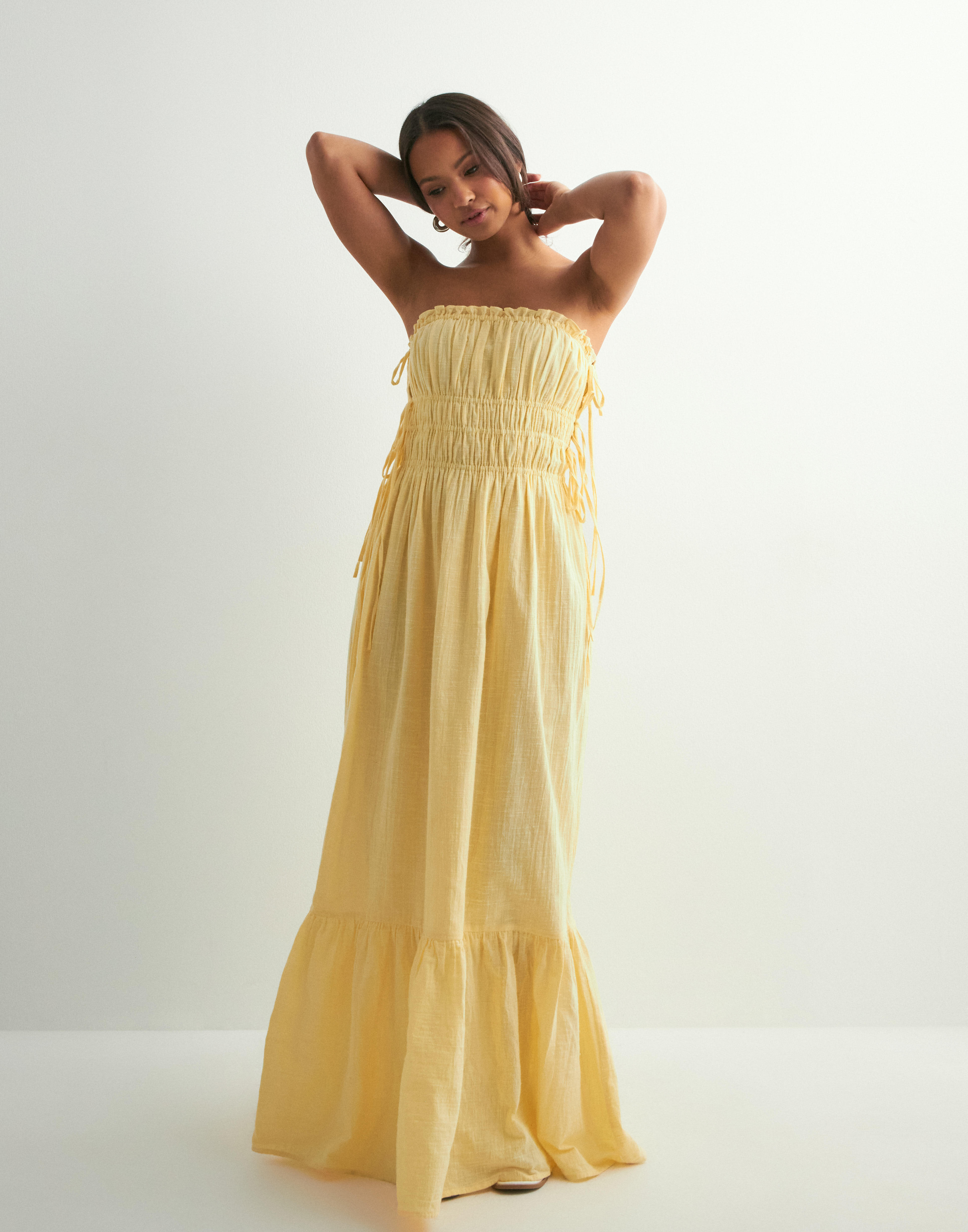 unique dresses for women Unique High Low Halter Satin Party Dresses For Women Online