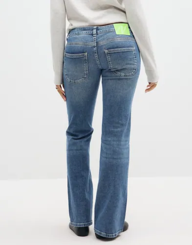 Low Waist Round Pocket Jeans