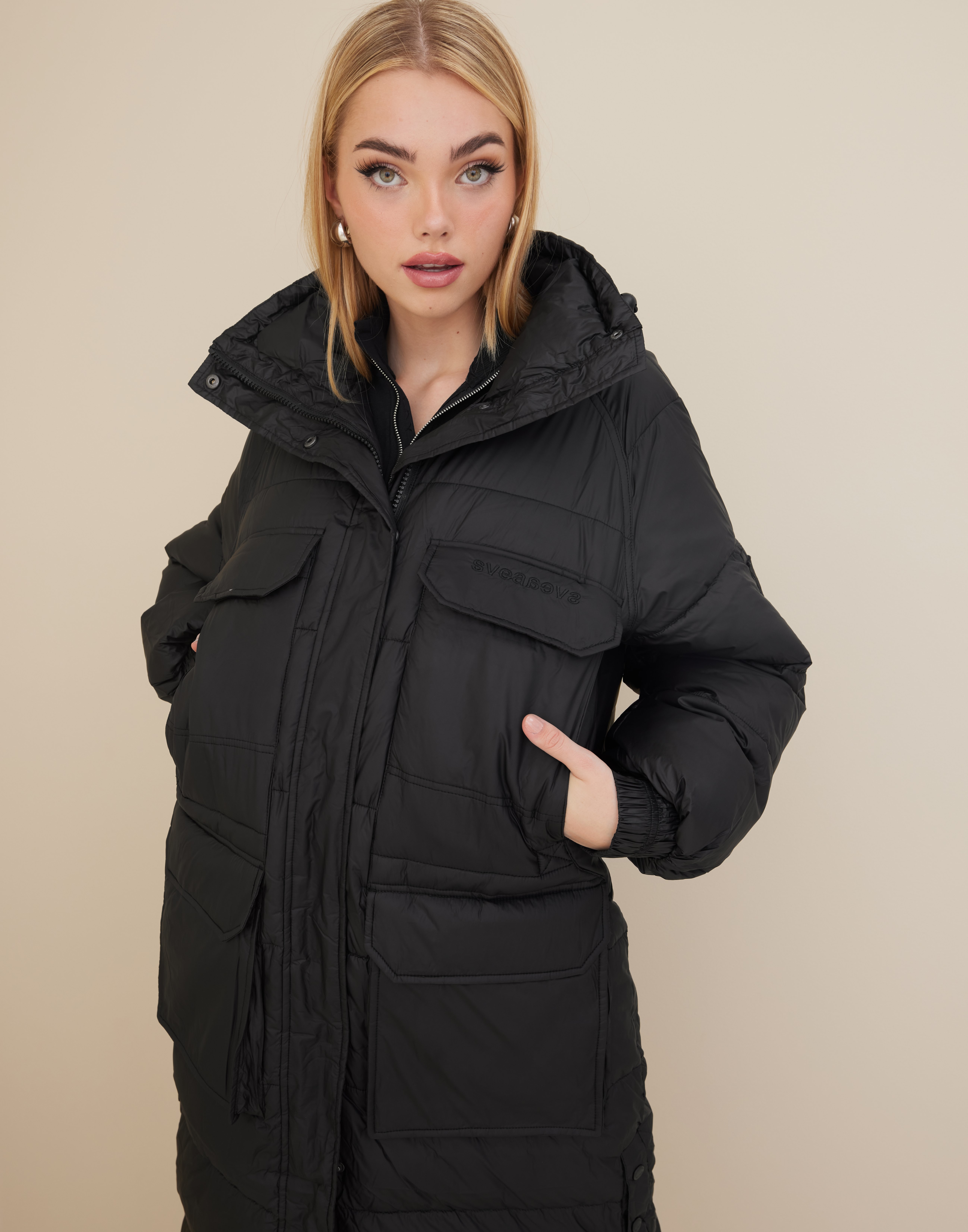 JULIUS ラウンドフーディ ニルズ nilos NILOS JULIUS ジップパーカー