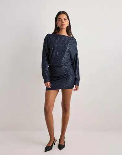 Slouchy Sequin Dress 2