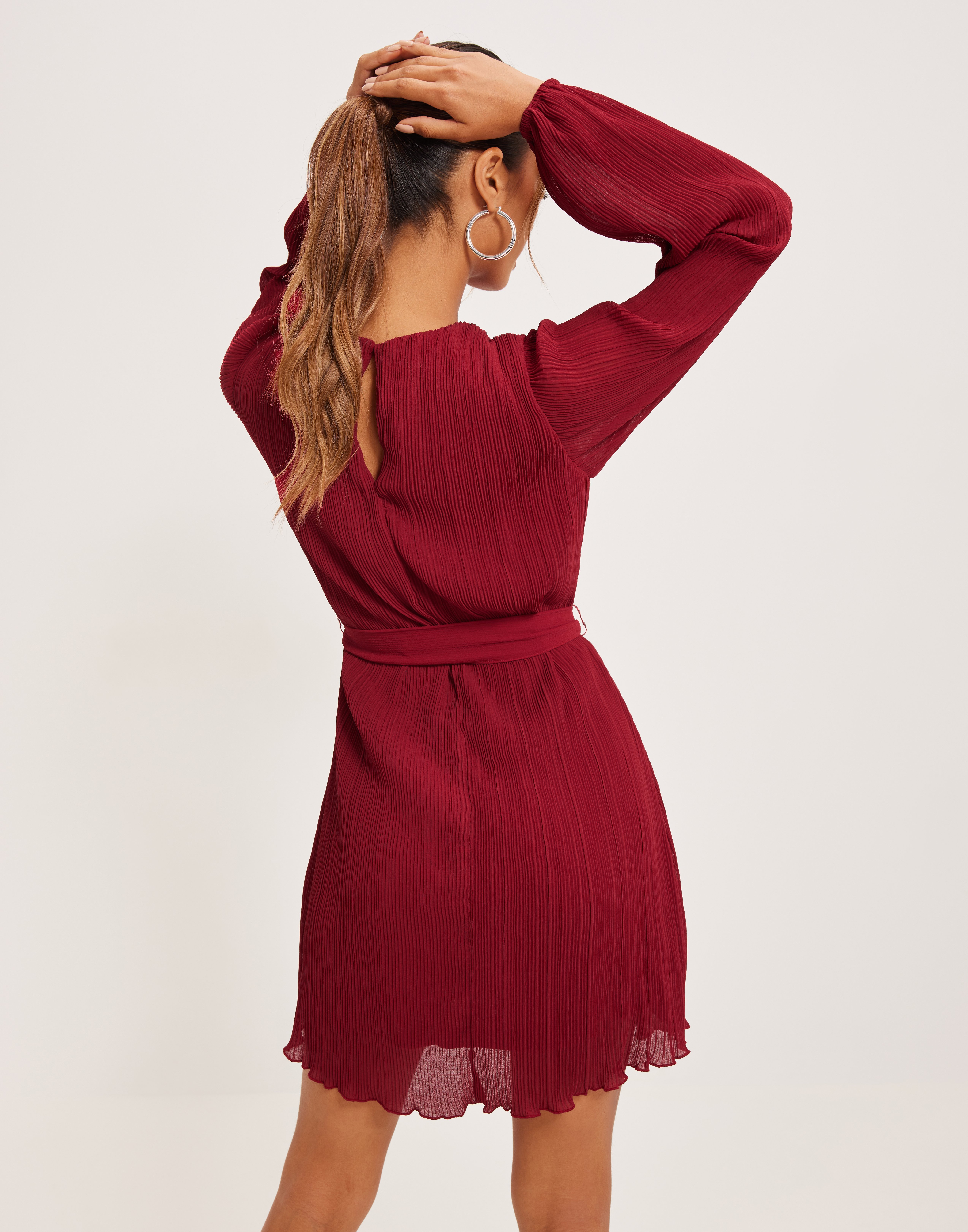 red fitted belted professional dress mid length Belted Collar Midi Dress in Dark Red – Roland Mouret main image 1