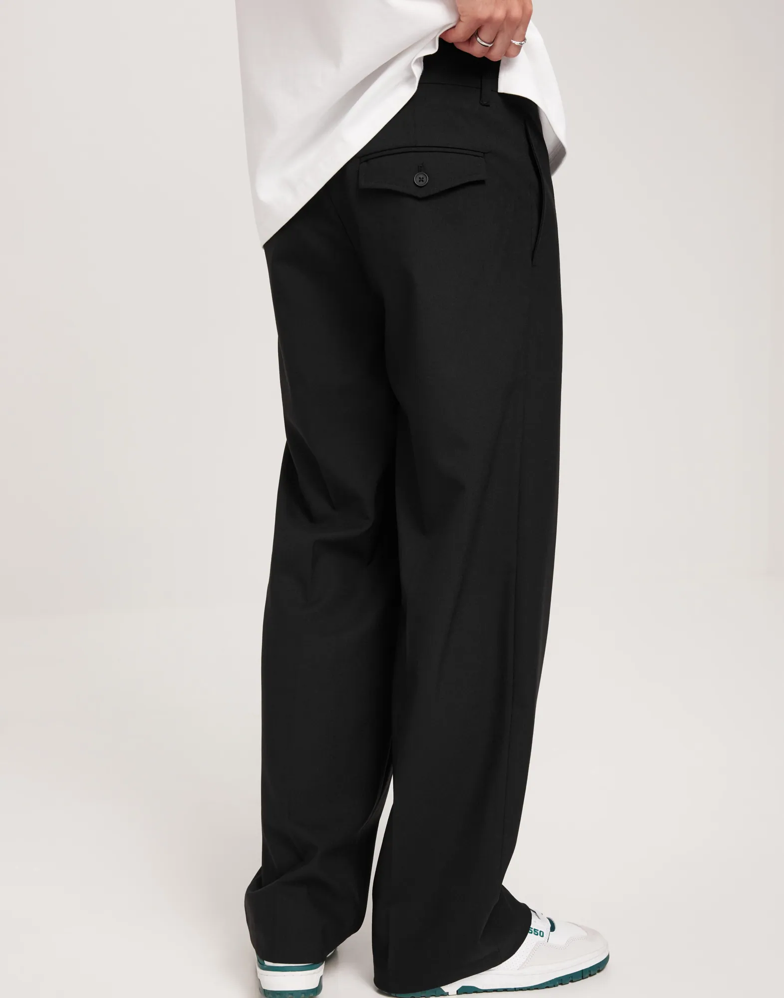 Sachristoph trousers 14992