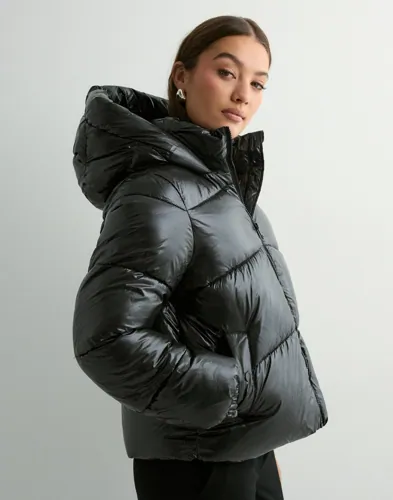 Vero Moda - Sort - Vmuppsashiny Short Jacket