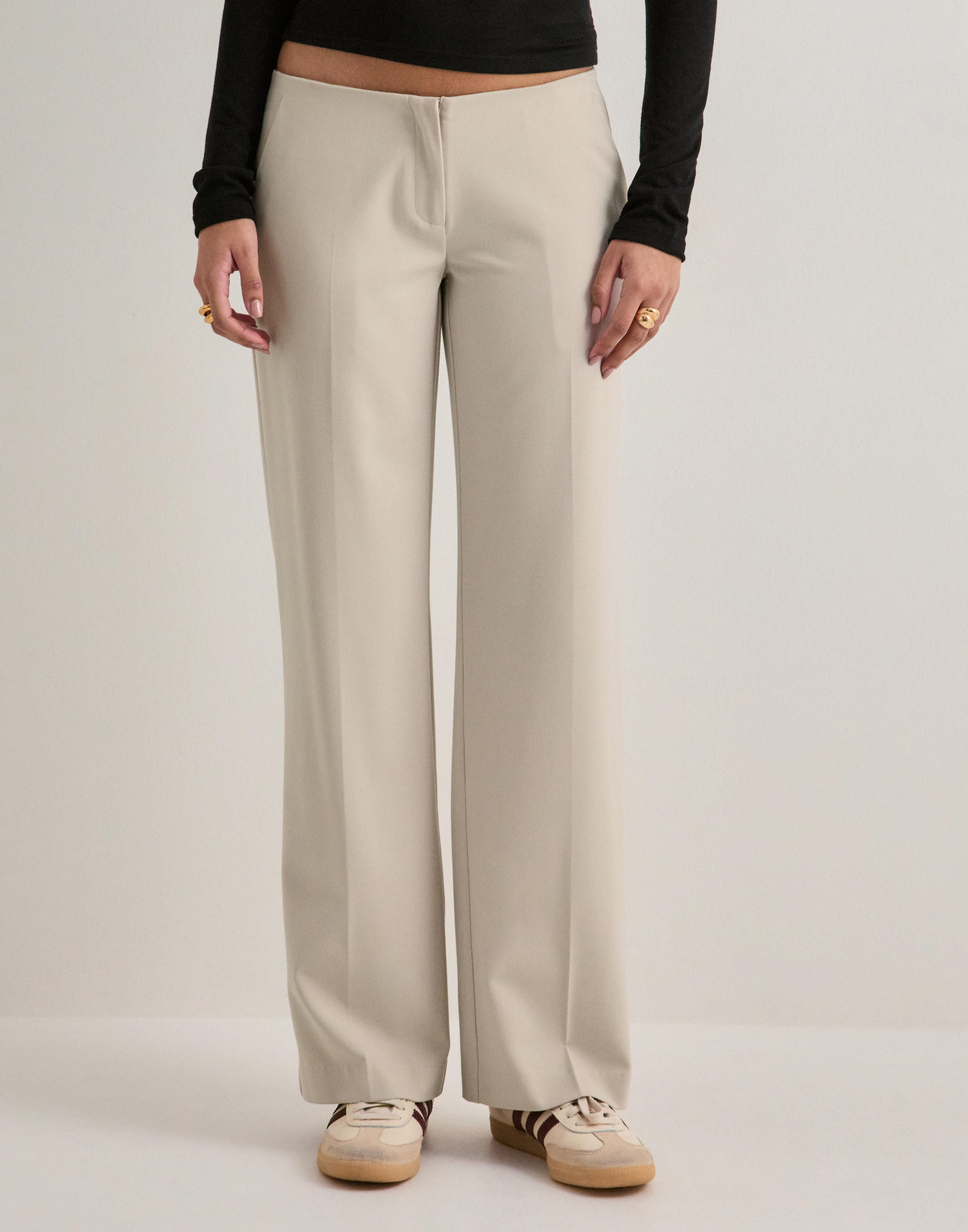 Relaxed suit pants