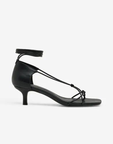 Thin Strap Heel 2