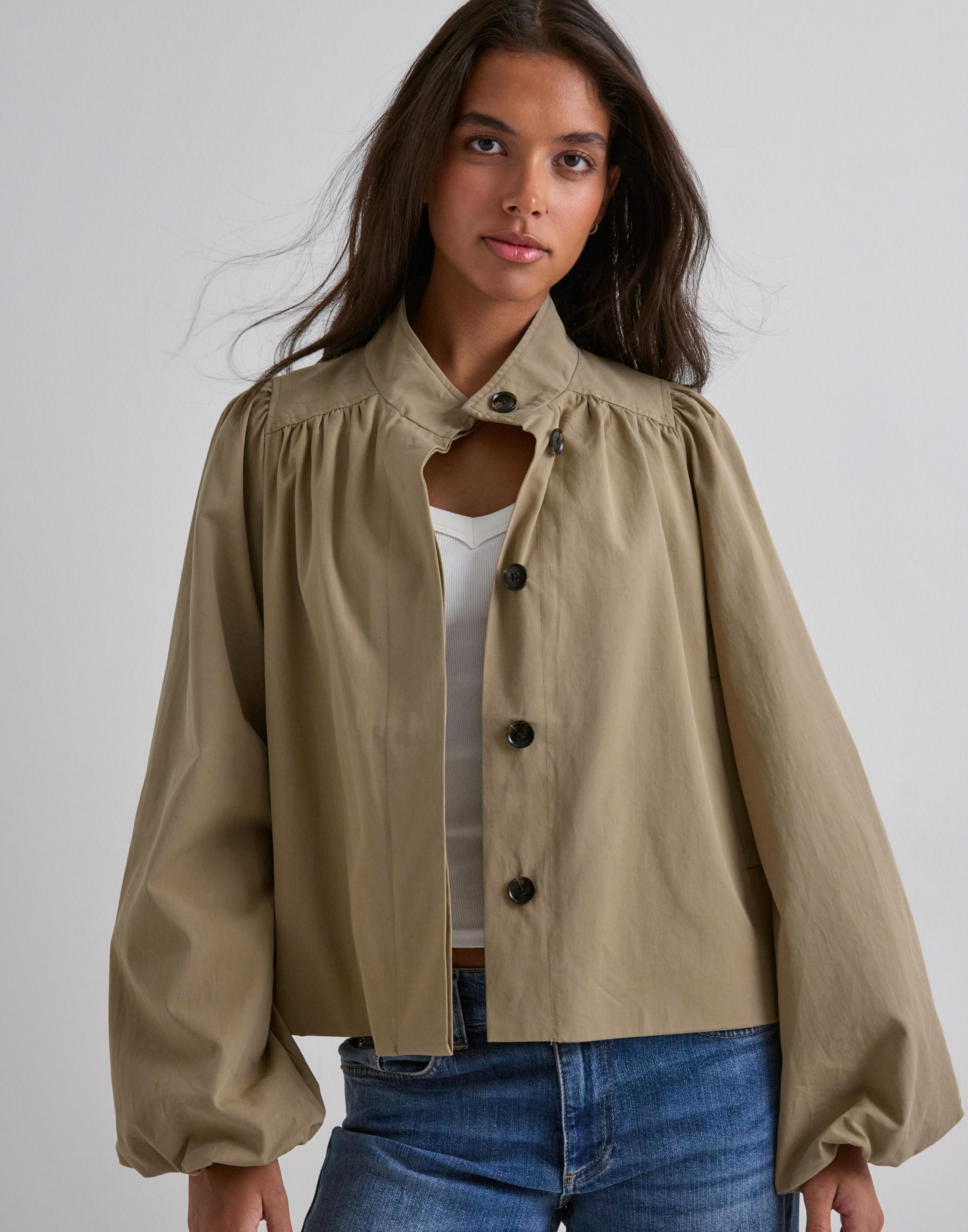 Buy Neo Noir Tirsa Twill Jacket - Sand | Nelly.com