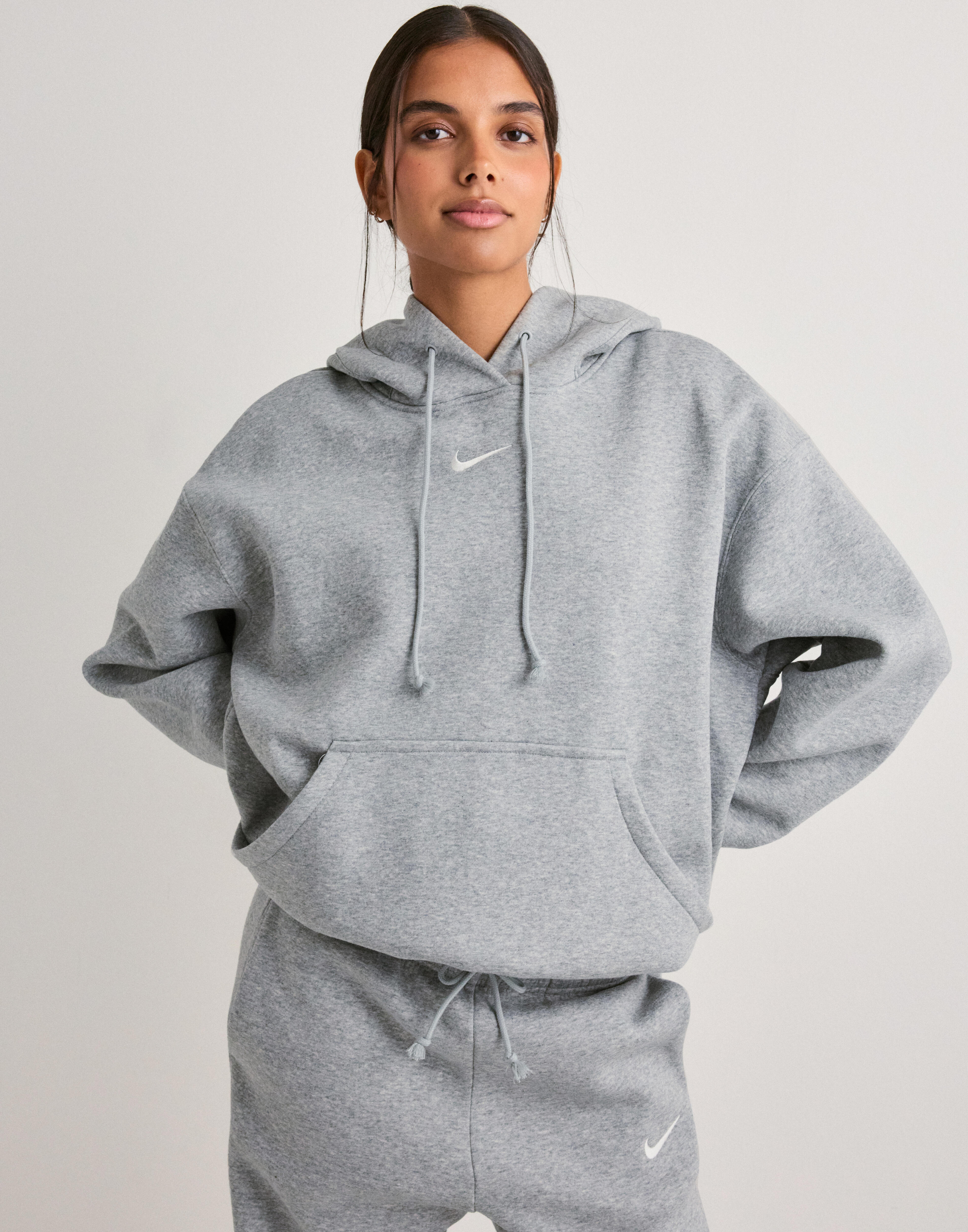 Buy Nike W Nsw Phnx Flc Os Po Hoodie - Grey | Nelly.com
